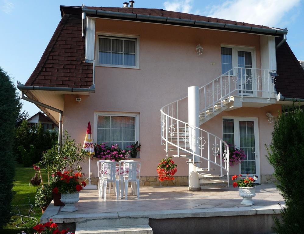 Fodi Apartman Zalakaros Exterior foto